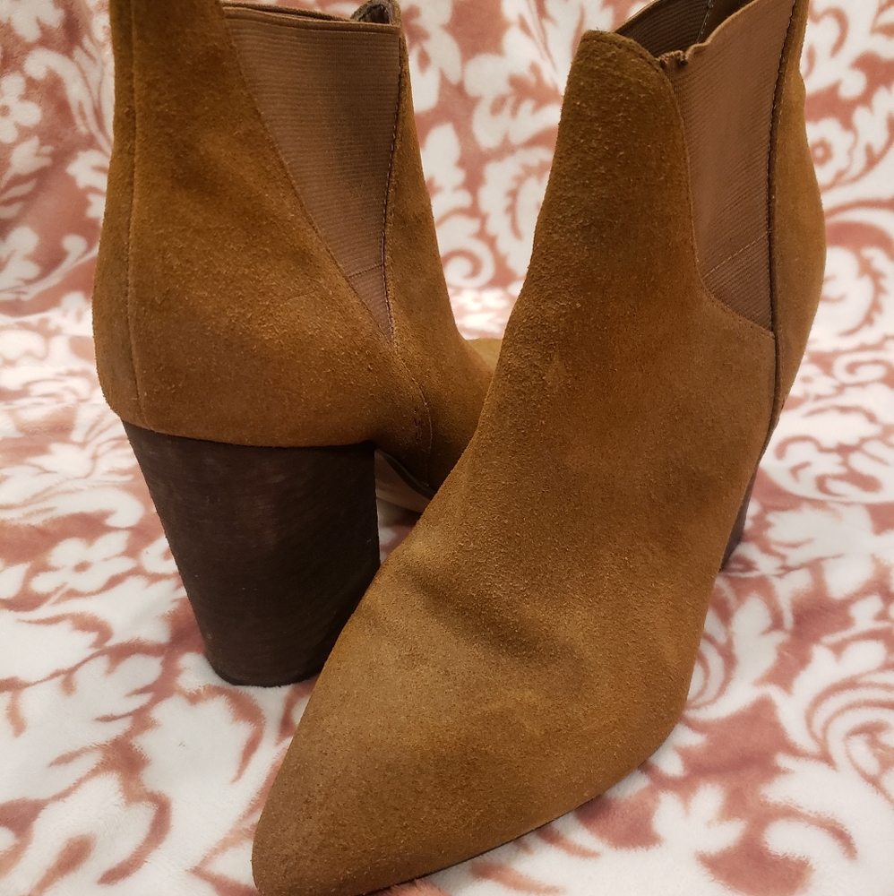 Crown Vintage Seude Heel Bootie Size 10
